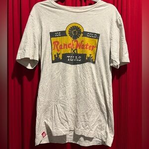 Cavenders Ranch Water T-shirt size Large